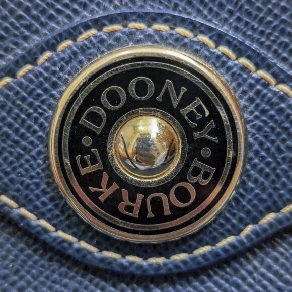 VINTAGE  Y2K DOONEY  & BOURKE BLACK LEATHER LARGE SHOULDER TOTE LOCK - Picture 11 of 11